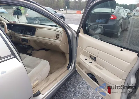 2006 Ford Crown Victoria Police/Police Interceptor z USA, uszkodzony, nr VIN 2FAFP71W46X124824